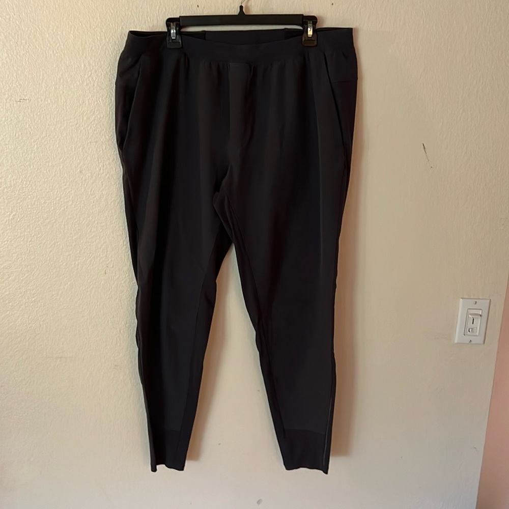 Lululemon Surge Hybrid pant SIZE XXL